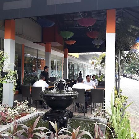 D'Arcici Hotel Cempaka Putih Jakarta Eksteriør billede