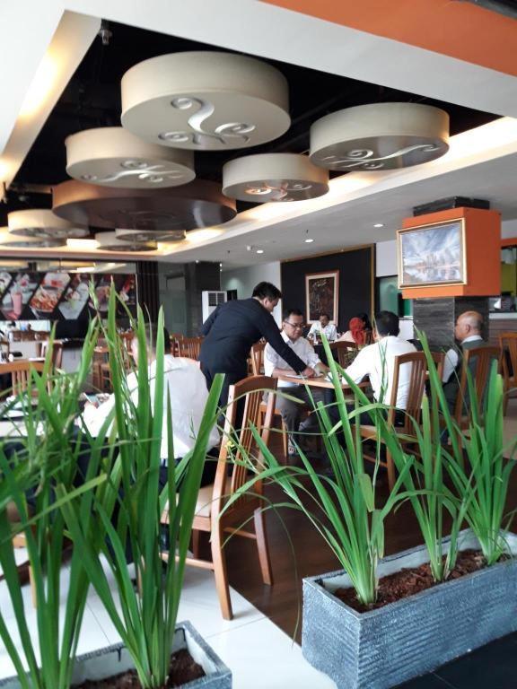 D'Arcici Hotel Cempaka Putih Jakarta Eksteriør billede